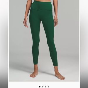 Lululemon align HR 28” size 6 Everglade